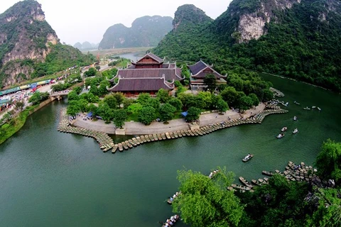 Ninh Binh continues to win tourists’ hearts
