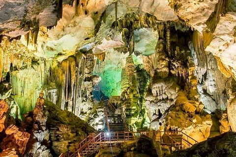 Quang Binh’s Tien Son cave reopens to tourists