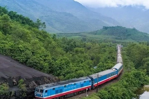 Additional 3,000 train tickets on sale for Tet holidays