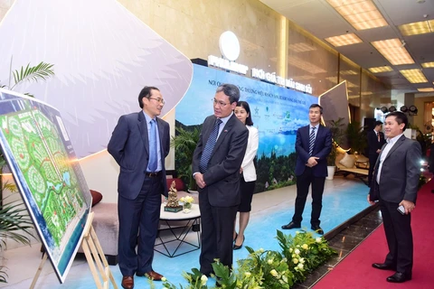 Forum seeks solutions to improve attractiveness of Vietnam’s tourism