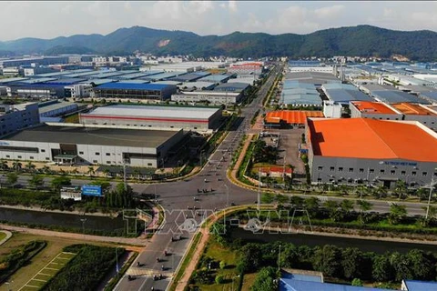Bac Giang hastens public investment projects, industrial parks
