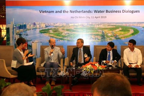 Vietnam, Netherlands cooperate in water management in Mekong Delta 