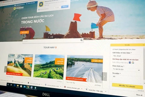 Saigontourist Group has applied chatbot on its website (Photo: VietnamPlus)