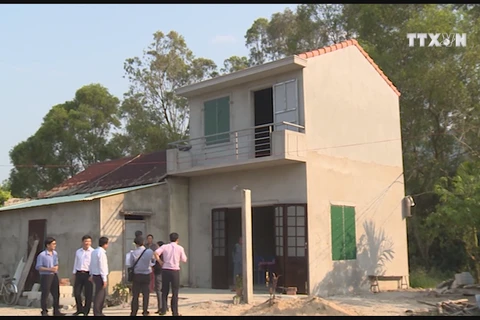 Locals in Thua Thien-Hue assisted with disaster-resilient houses