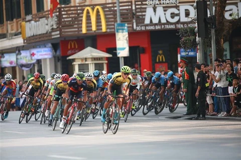 Cycling tournament commemorates Dien Bien Phu Victory