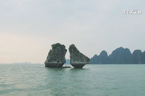Ha Long – a new city rises next to a world heritage