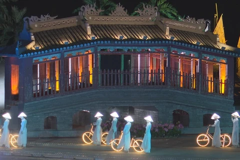 Attractiveness of Hoi An ancient streets