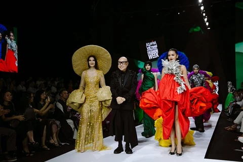 International Fashion Week: Beauty has no limits