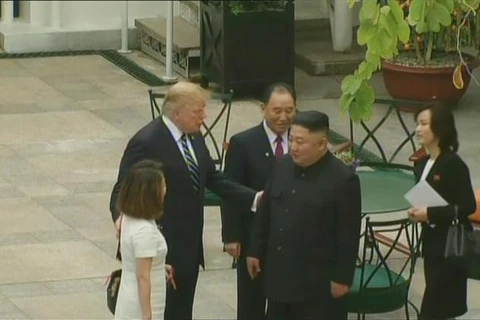 Trump, Kim take stroll around Metropole hotel