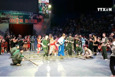 Dien Bien Phu victory re-enacted through circus art