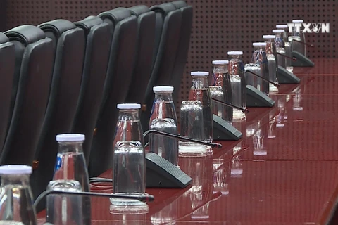 Offices make effort to reduce use of plastic bottles