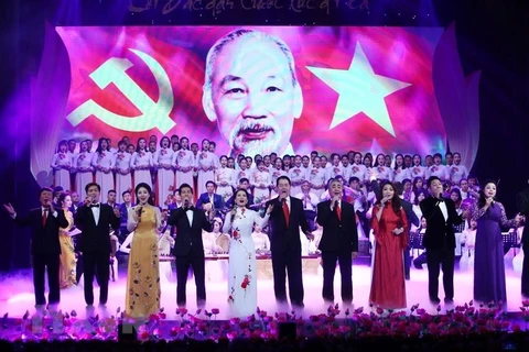 Special art programme commemorates President Ho Chi Minh