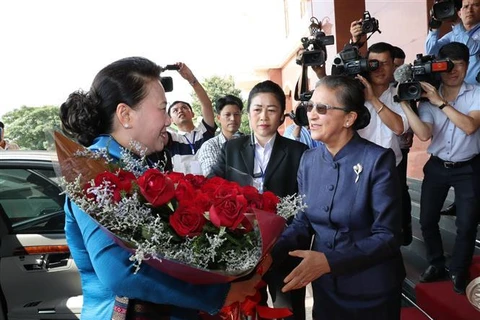NA Chairwoman Nguyen Thi Kim Ngan visits Laos