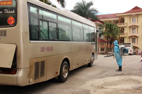 Lao students welcomed back to school in Vietnam