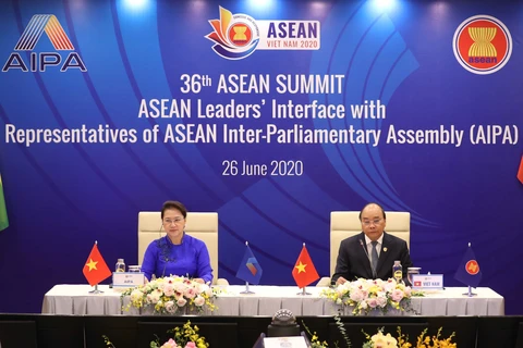 ASEAN leaders’ interface with AIPA representatives