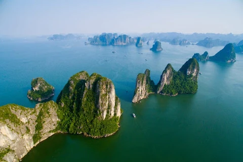 Ha Long Bay listed among world’s 50 most beautiful natural wonders