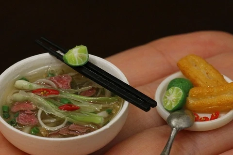 Young artist makes tiny Vietnamese food