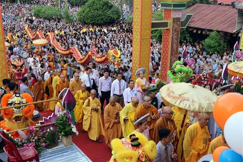 Quan The Am festival in Da Nang city