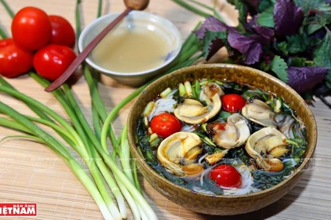 Bun oc, an authentic Hanoi dish