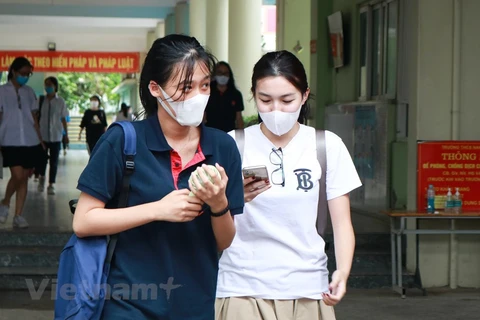 National high school exam successfully wraps up