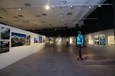 Exhibition showcases Vietnamese and Italian landscapes