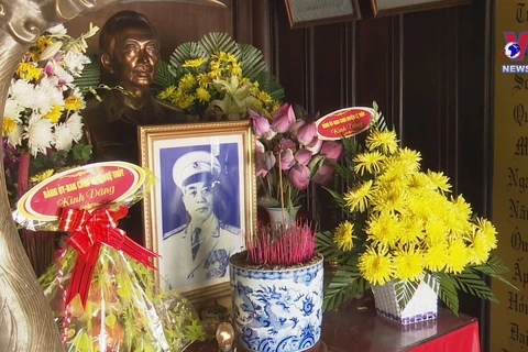 Visiting Le Thuy to commemorate legendary General Vo Nguyen Giap