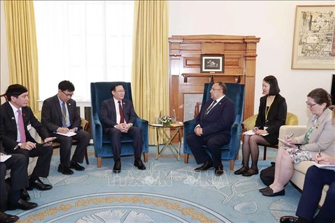 Vietnam, New Zealand legislative leaders hold talks