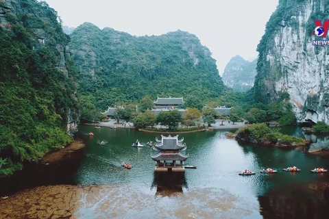 Ninh Binh works to better preserve Trang An Complex