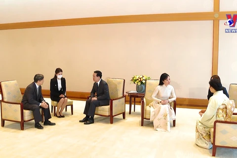 President meets with Japanese Emperor