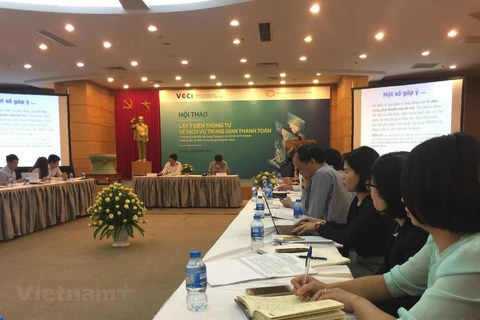 The introduction of regulations on transaction limit for intermediary payment service and e-wallet are introduced to reduce risks (Photo: VietnamPlus)