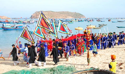 Phu Yen: Whale Worshipping Festival recognised as cultural heritage