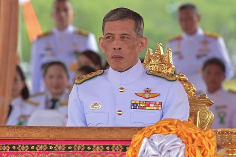 Thai Crown Prince Vajiralongkorn accepts throne