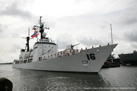 Philippine naval ship visits Cam Ranh port