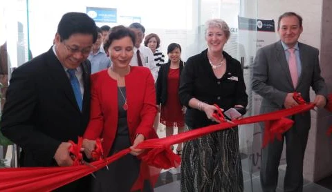 New UK, Australia visa application centre opens in Da Nang