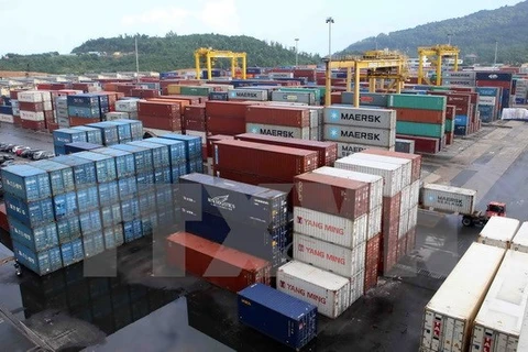 Da Nang port unloads seven-millionth tonne of goods