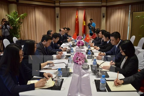Deputy Prime Minister meets Chinese FM in Cambodia 