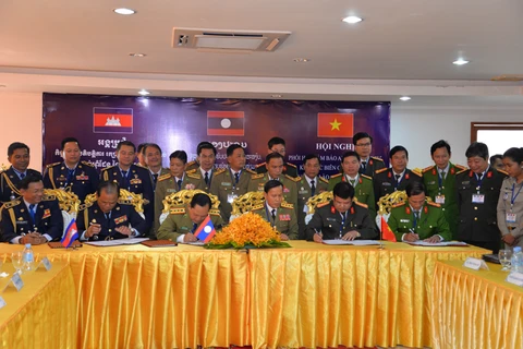 Vietnam, Laos, Cambodia localities work on border security