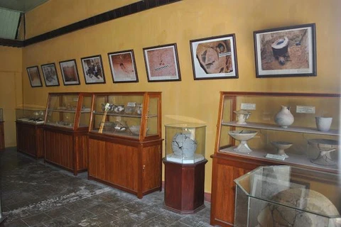 Binh Thuan resident donates 230 artifacts to Ninh Thuan Museum 