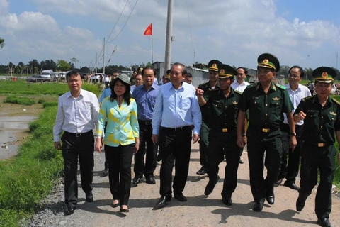 An Giang urged to intensify fight against smuggling