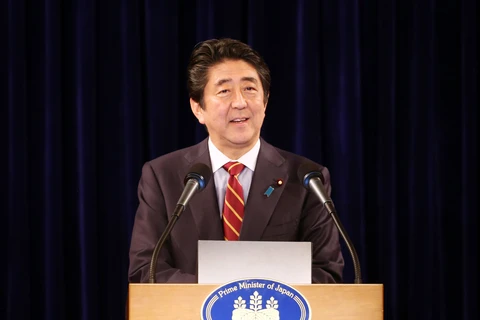 Coverage of Abe’s visit to Vietnam in Japanese media