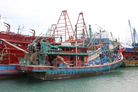 Indonesia returns 165 Vietnamese fishermen ahead of Tet