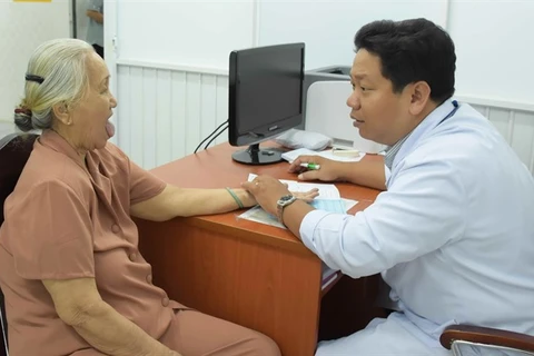  Free health checks-up for poor in HCM City
