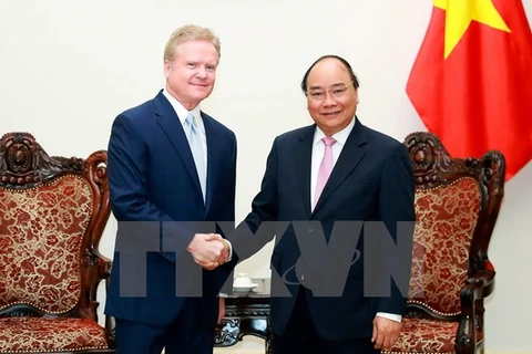 Vietnam continues boosting ties with the US: PM 