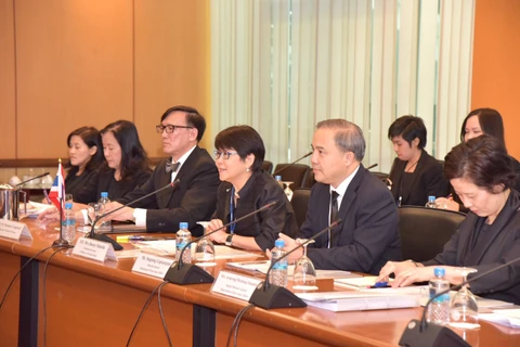 Vietnam, Thailand note stronger strategic partnership at consultation