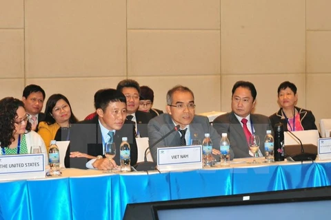 Over 580 delegates join APEC activities in Khanh Hoa