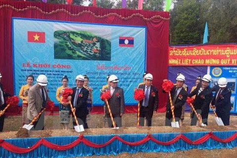 Vietnam helps Laos develop agriculture 