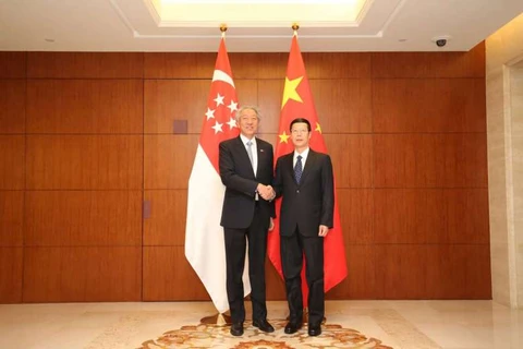 Singapore, China boost bilateral ties