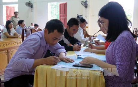 Thua Thien – Hue pays second-batch Formosa compensation to fishermen 