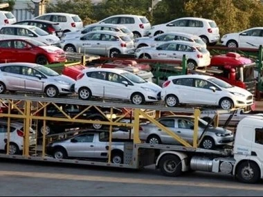 Auto sales slide 13 percent due to low post-holiday demand