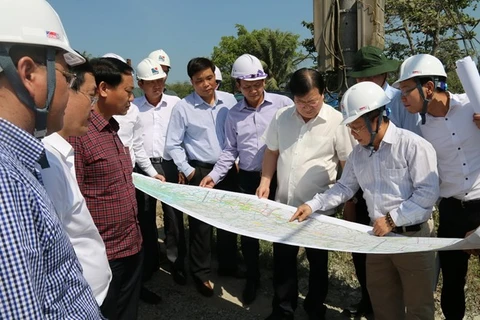 Deputy PM urges acceleration of highway project in Tien Giang 